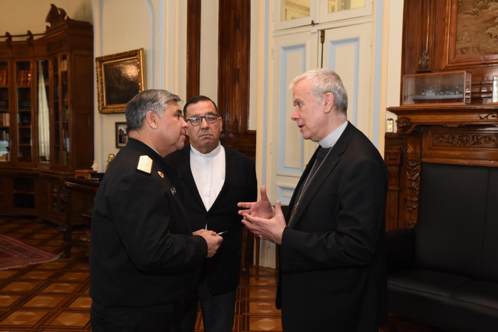 Visita protocolar al nuevo Comandante en Jefe de la Armada